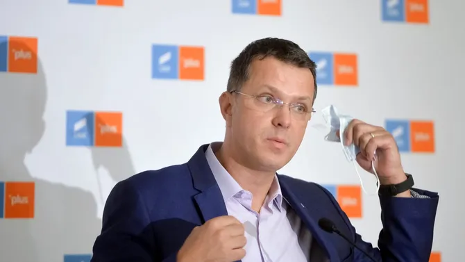 USR. Formula Guverului ideal al reformiștilor: PSD-PNL-USR. Maghiarii fideli par să fie din nou aruncați din tren