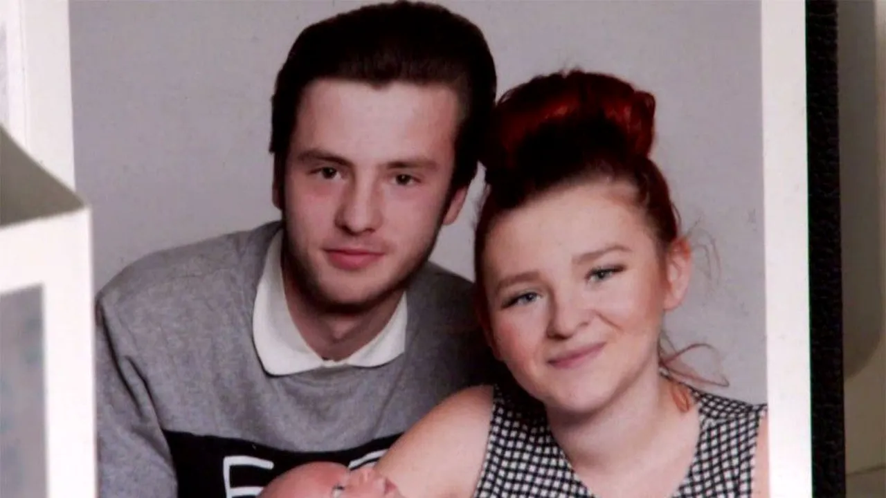 Se pregăteau de nuntă, când mireasa a aflat ce a făcut viitorul soț înainte cu o zi să o ceară de nevastă. Știrea a apărut în toate ziarele din Marea Britanie