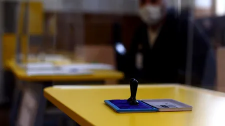 Alegeri în Republica Moldova. 21% dintre alegători au votat până la ora 12.00: ”În general, procesul electoral decurge în regim normal”