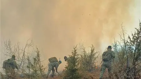 Acțiune de amploare a Forțele Aeriene Române pentru stingerea INCENDIILOR de pădure din Caraș-Severin. Intervenție cu un C-27 J Spartan