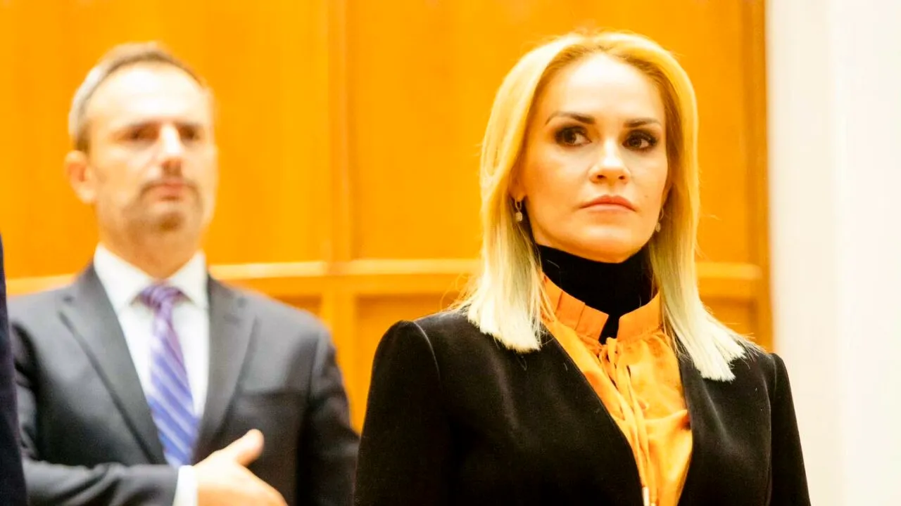 Gabriela Firea, după ședința solemnă comună a Camerei Deputaților și Senatului dedicată sărbătorii Zilei de 1 Decembrie: ”Îi mulțumesc acestei țări iubite, România, pentru toți oamenii săi!”