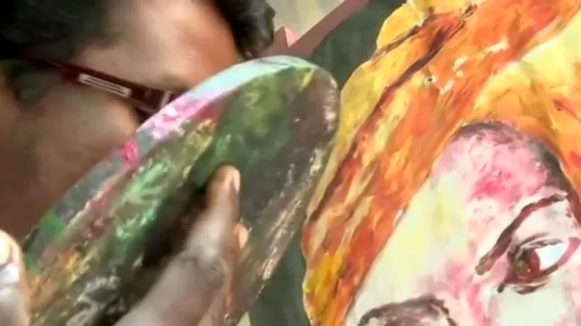 VIDEO: Tehnica neobișnuită folosită de un indian pentru a picta. Cum vrea să ajungă în Cartea Recordurilor
