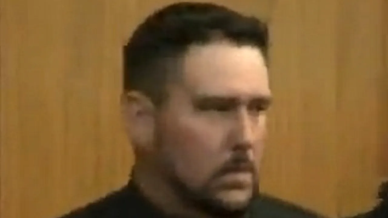 Un polițist a fost condamnat la 2 ani de închisoare, după ce a percheziționat ilegal mai mulți suspecți 