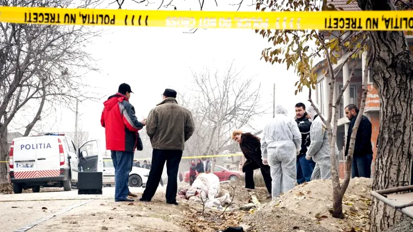 Un bărbat din Argeș a fost găsit mort pe stradă de vărul său