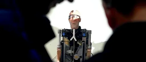 VIDEO. A fost creat omul bionic de 1 milion de dolari. Are inimă, plămâni și membre artificiale. Și noi am fost surprinși când l-am creat