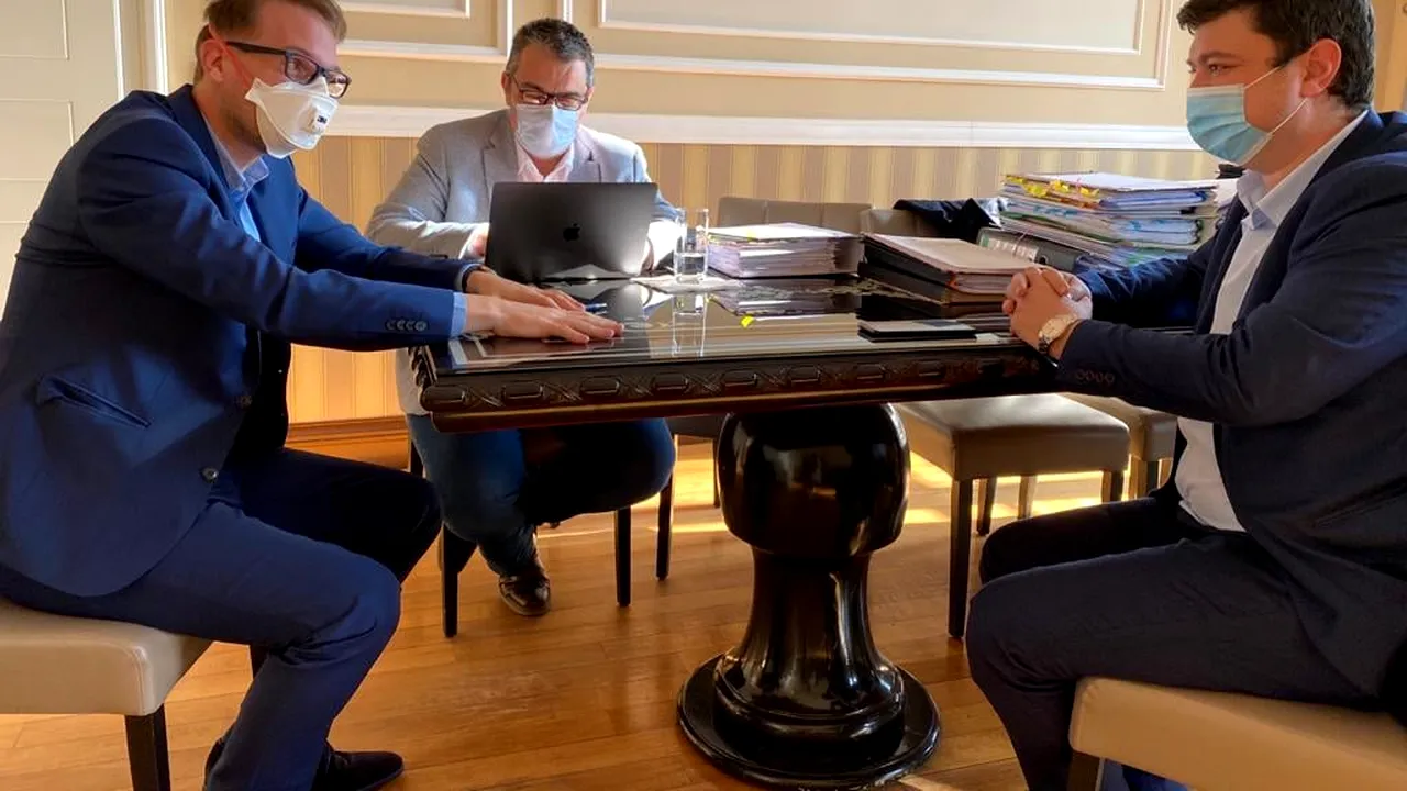 Război total între USR PLUS și PNL! Dominic Fritz îi spulberă pe liberalii din Timiș. Cum i-a putut numi pe „partenerii” din coaliția de guvernare!