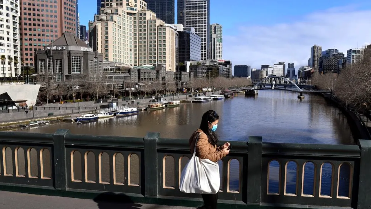 Al doilea cel mai mare oraș al Australiei intră joi în carantină. Autoritățile au reintrodus măsuri stricte din cauza numărului mare de cazuri de COVID-19