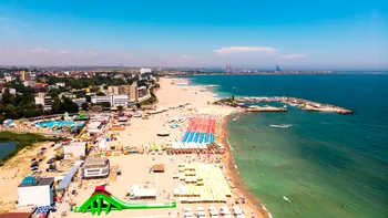 Cele 6 plaje românești care au primit eticheta „Steagul Albastru”. Sunt cunoscute pentru regulile stricte de curățenie și serviciile turistice