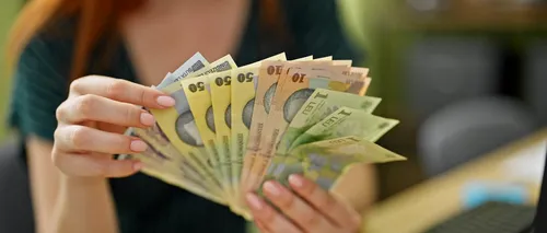 1 iulie aduce CREȘTEREA salariului minim la 3.700 de lei / Câți bani vor lua în plus sute de mii de angajați români
