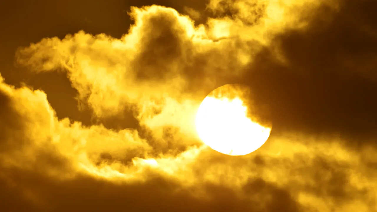 Eclipsă parțială de Soare pe 22 septembrie 2025, la echinocțiul de toamnă. Doar 400.000 de oameni o vor putea vedea