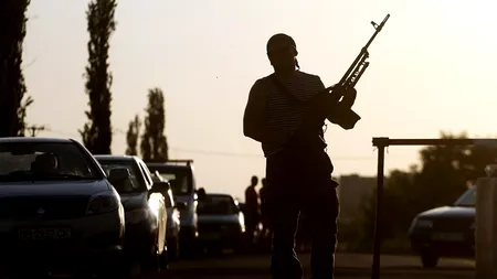 Aeroportul de la Lugansk, atacat de rebeli proruși