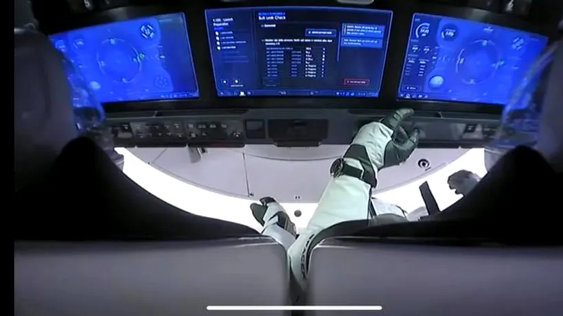 LANSARE AMÂNATĂ a capsulei Crew-Dragon, din cauza vremii nefavorabile. NASA şi SpaceX au anunțat data următoarei tentative de lansare în spațiu