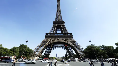 Proiectul autorităților franceze pentru întărirea securității Turnului Eiffel 