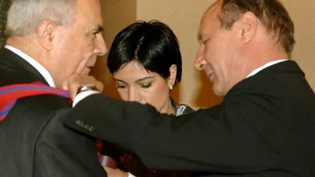 Monitorizare, suspendare, excludere: vesela senectute  stalinistă a președintelui Manolescu 