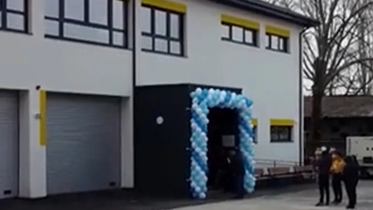 Un liceu din Buzău a fost REABILITAT energetic cu panouri fotovoltaice și sisteme inteligente de ventilație. Investiție de 1,4 milioane de euro