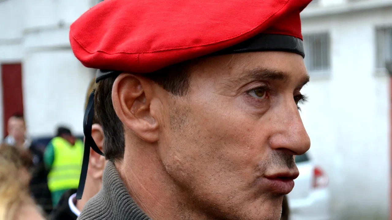 Radu Mazăre cere Primăriei Sectorului 5 să se căsătorească cu iubita sa pe 10 iulie 