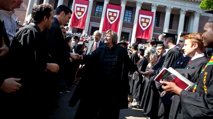 Sute de studenți de la Harvard au fost amenințați cu moartea