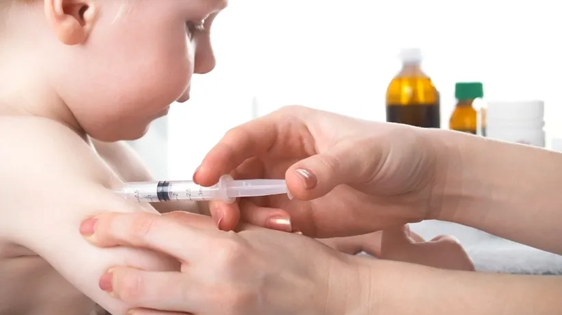 STUDIU. Cât de periculoase sunt vaccinurile administrate în mod curent copiilor