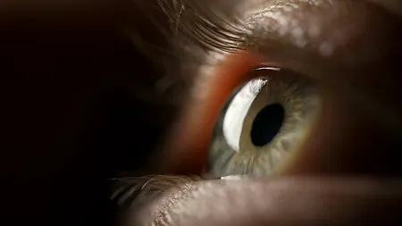 Ochii ar putea dezvălui cât de repede îmbătrânește organismul. Ce au descoperit cercetătorii