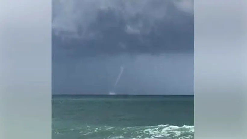 Trombă marină, cu aspect de tornadă, filmată la Eforie Nord - VIDEO