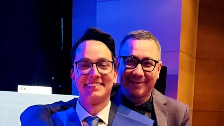 Victor Ponta, mesaj viral: Sunt doar un tată mândru de fiul său, proaspăt absolvent