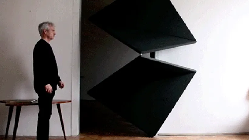 Un artist din Austria a reinventat ușa. Clipul video care prezintă un concept ieșit din comun
