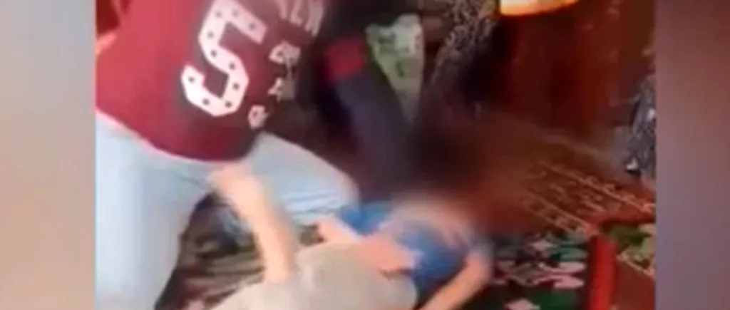 Un nou caz de violență domestică: Și-a bătut copilul cu o scândură! Tatăl agresiv a fost reținut (VIDEO)