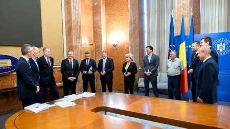 Au fost semnate primele contracte din România finanțate prin PNRR. Câți bani mai sunt disponibili pentru proiectele de investiții