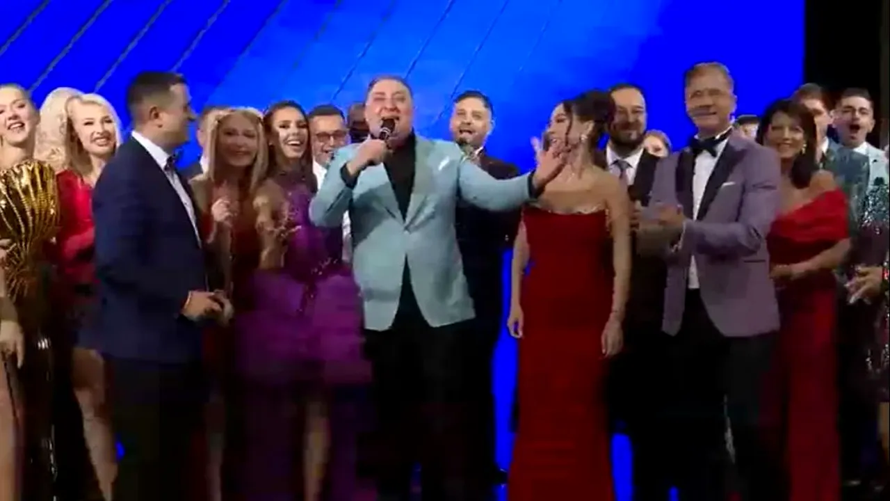Cel mai spectaculos Revelion 2024, la România TV: măști, duete și scenete comice