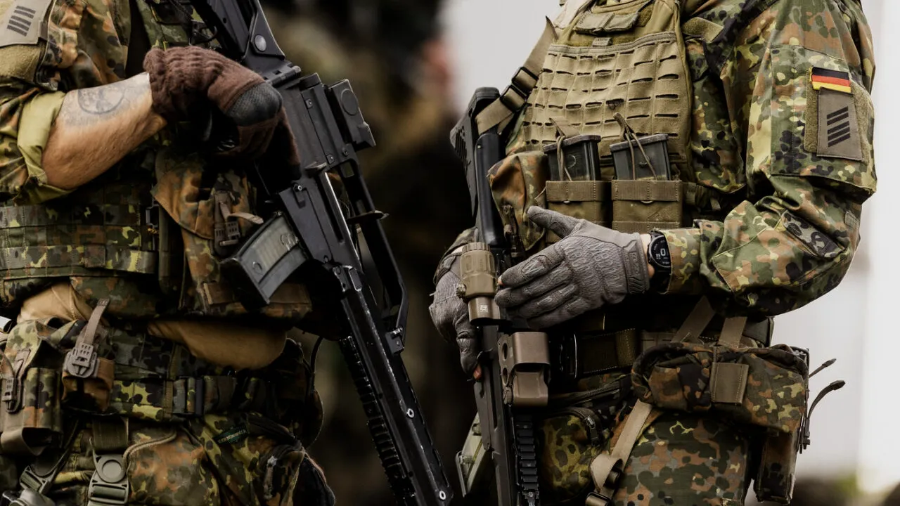 Germania: Eforturi de REFORMARE a serviciului militar. Obiectivul: 260.000 de militari activi și 200.000 de rezerviști