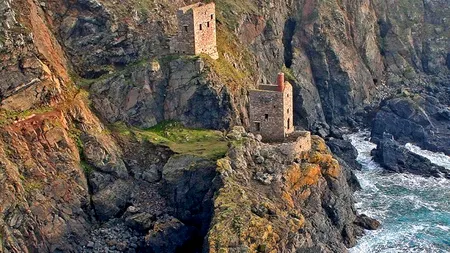 GALERIE FOTO. Topul destinațiilor turistice pe care nu trebuie să le ratezi