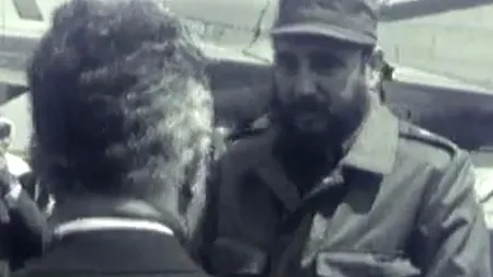 Imagini de arhivă: Fidel Castro în vizită la București, întâmpinat de Nicolae Ceaușescu