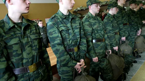 Vladimir Putin a semnat decretul de încorporare a peste 134.000 de recruți cu vârste între 18 și 27 de ani. Unde vor fi trimiși noii militari