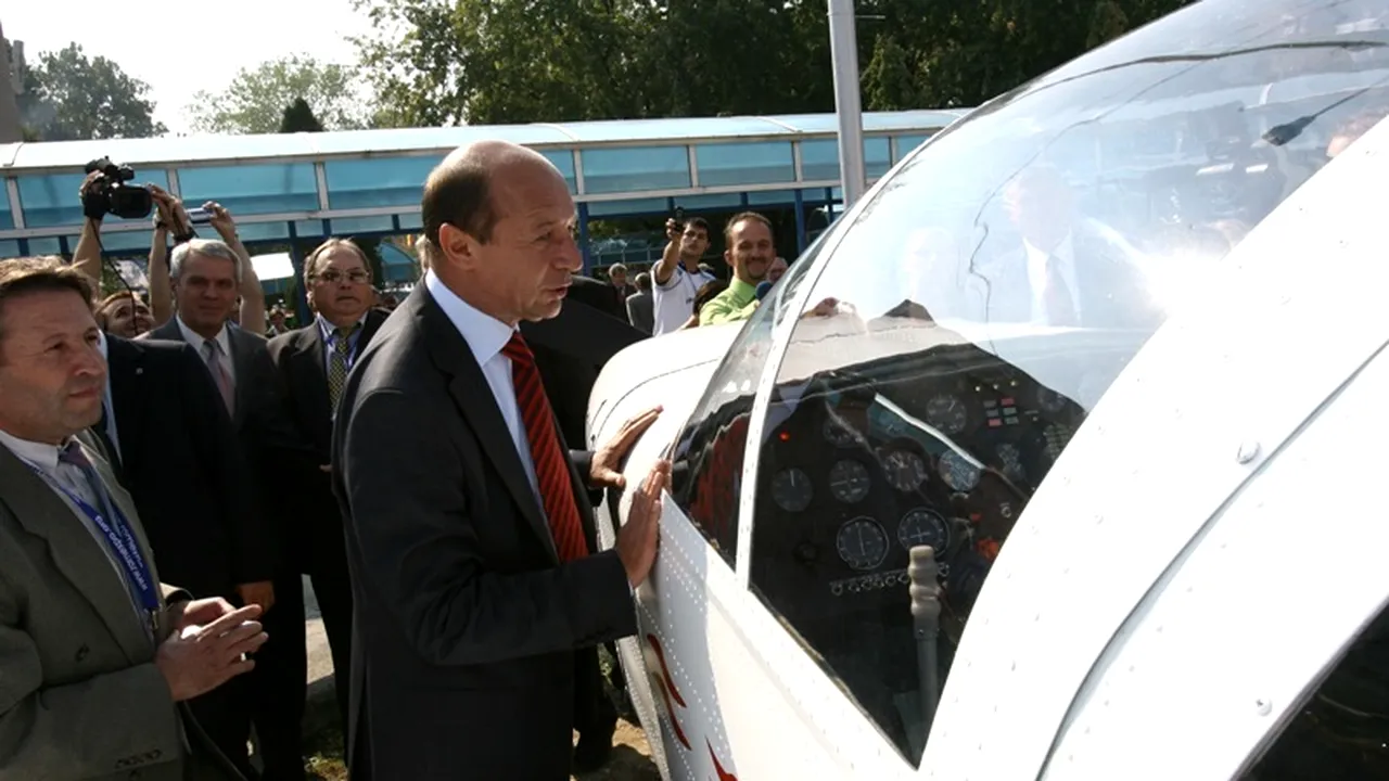 Achiziția avioanelor second-hand din Portugalia a primit semnătura finală a lui Băsescu. Cât ne costă 