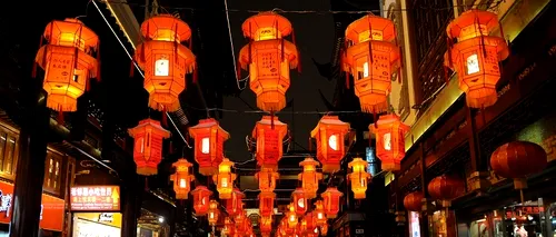Chinezii sărbătoresc intrarea în Anul Nou cu 14 zile de tradiții, dar mai puțin zgomot de artificii