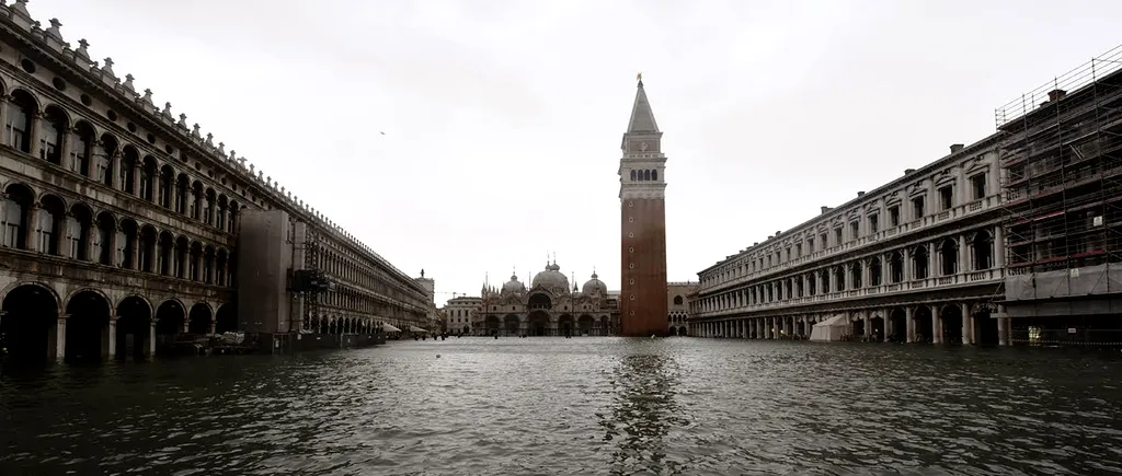 Piața San Marco din Veneția, inundată. Sistemul de protecţie nu a fost declanşat