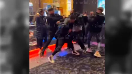 VIDEO | Bătaie în toată regula într-un mall din București. De unde a pornit conflictul