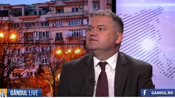 Ministrul Dezvoltării, Cseke Attila, anunță o posibilă REDUCERE cu 20 % a posturilor din administraţia publică locală: „E nevoie de eficientizare”