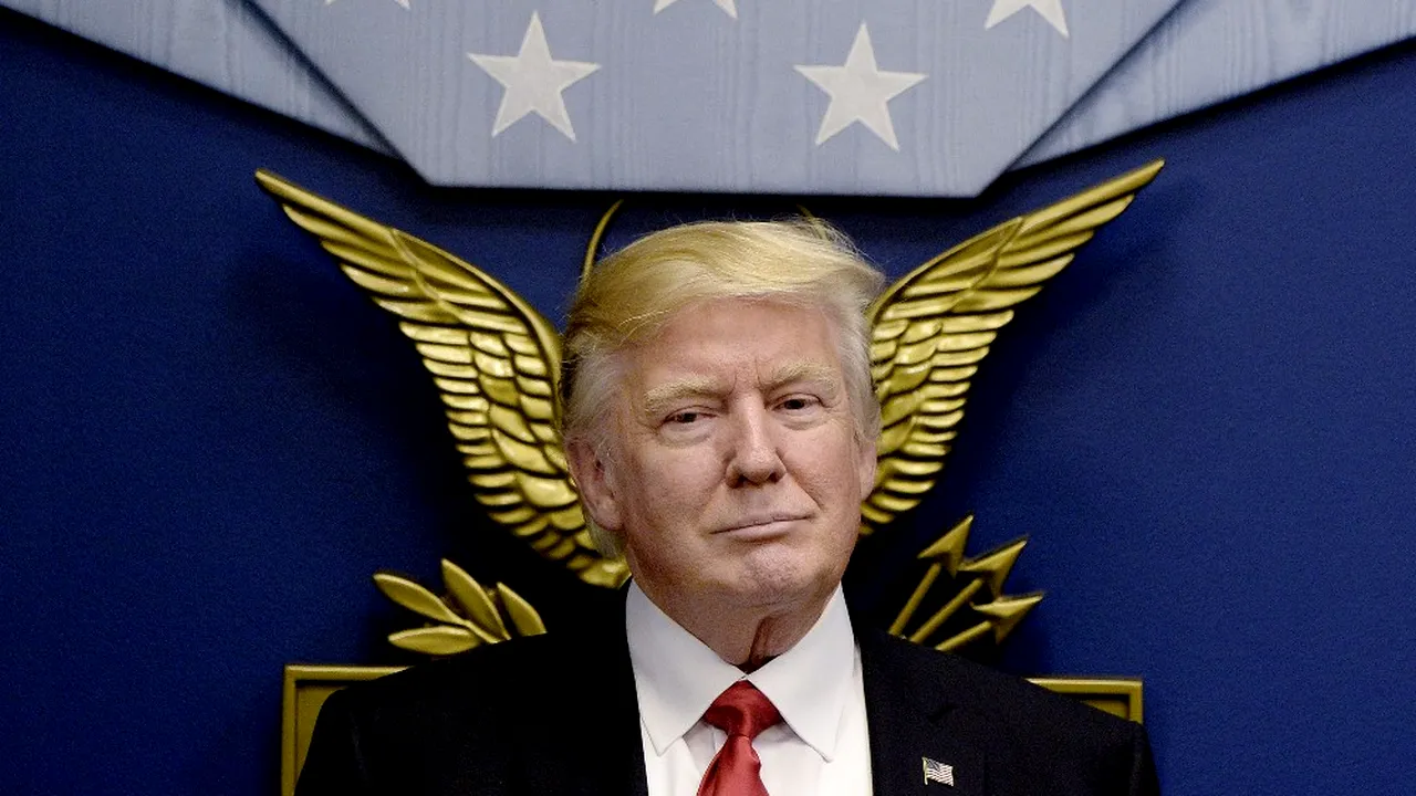 Trump l-a demis pe procurorul general interimar al SUA care a refuzat să aplice ordinul anti-imigranți