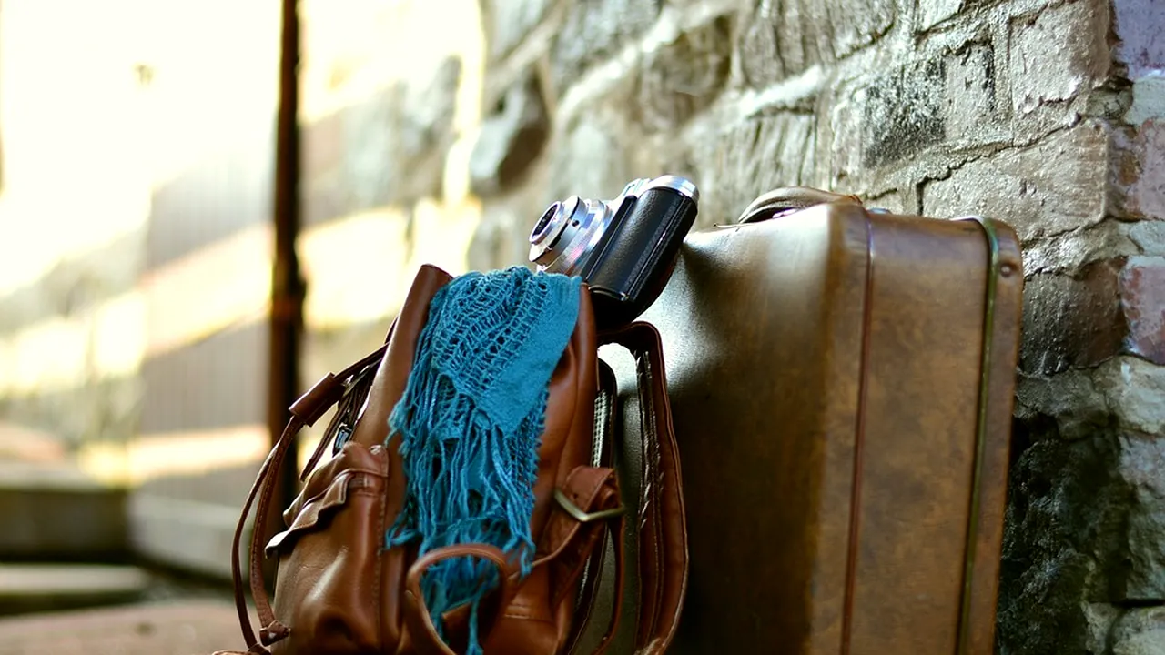 Cum să NU plătești taxa de bagaj atunci când călătorești cu avionul. O tânără a găsit o METODĂ ingenioasă