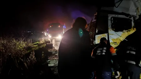 Accident grav pe Valea Oltului. Doi morți după ce două TIR-uri s-au ciocnit în dreptul localității Proieni