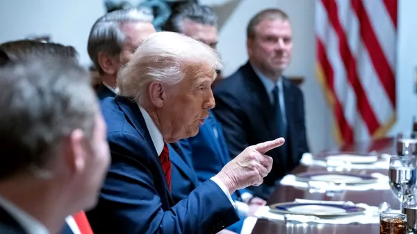 SUA au cerut Italiei să renunțe la contracte cu o companie chineză, invocând riscuri de securitate