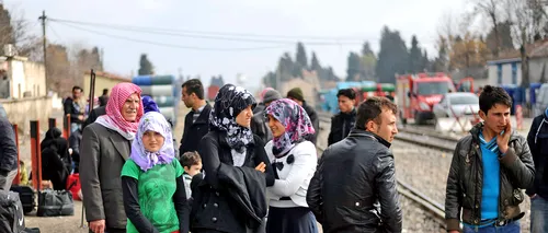 Mii de imigranți extracomunitari, blocați în nordul Greciei