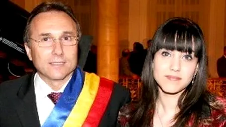 Fiica primarului Iașiului s-a căsătorit. Ce invitați au fost la nuntă și ce meniu a fost servit