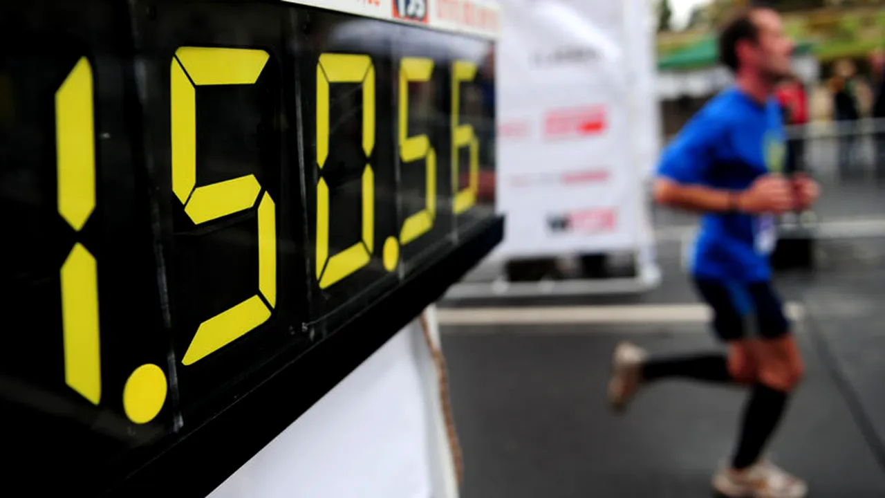 Un kenyan a stabilit recordul competiției la Semimaratonul Internațional București