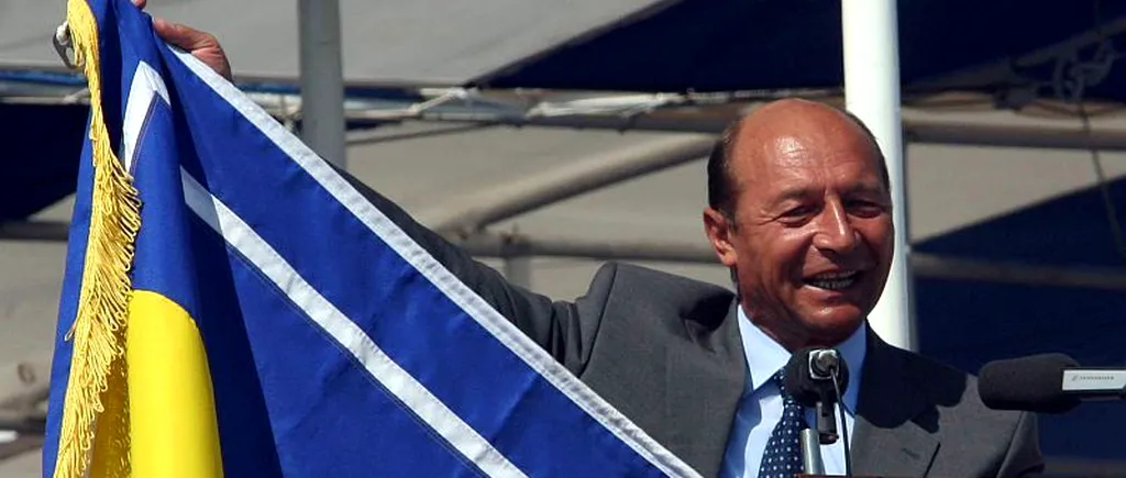 Băsescu le urează La mulți ani!  românilor, de Ziua limbii române
