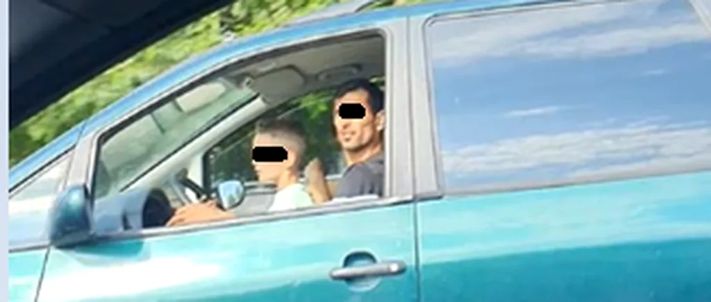 Un șofer a fost filmat în timp ce conducea cu fiul în brațe. De la peripeții cu serviciul 112 până la explicațiile tatălui - VIDEO