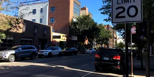 Încă o țară din Europa introduce limita de VITEZĂ de 20 km/h în localități