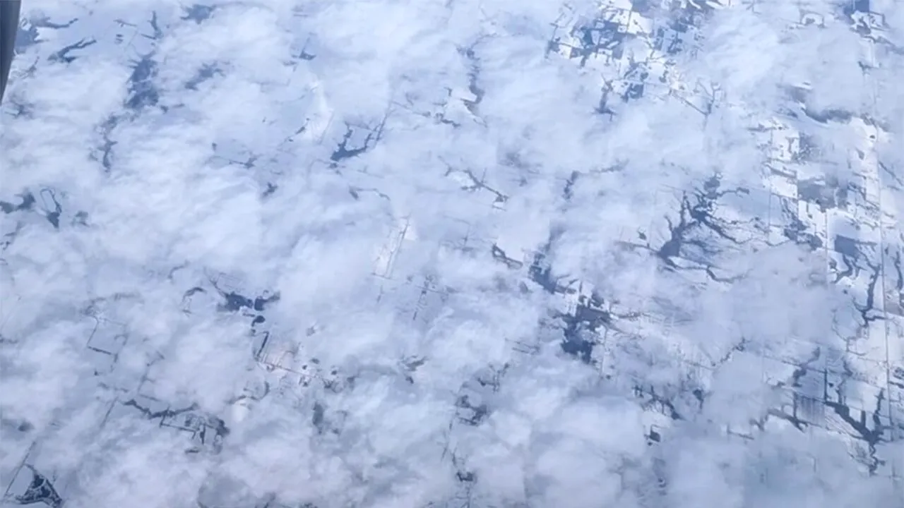 TEST IQ | Doar geniile pot găsi avionul în această iluzie optică virală