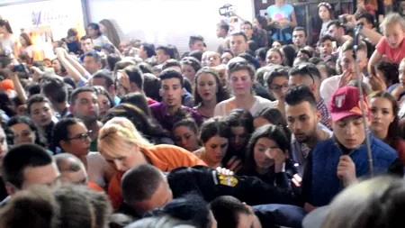 Pompierii fac training-uri cu administratorii de mall-uri, după incidentul de la concertul Carla's Dreams